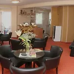 Отель Orange 3*