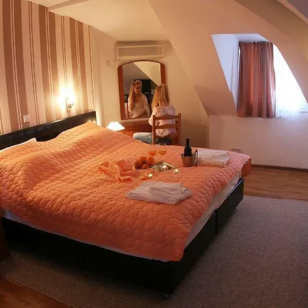 Hotel Orange 3*